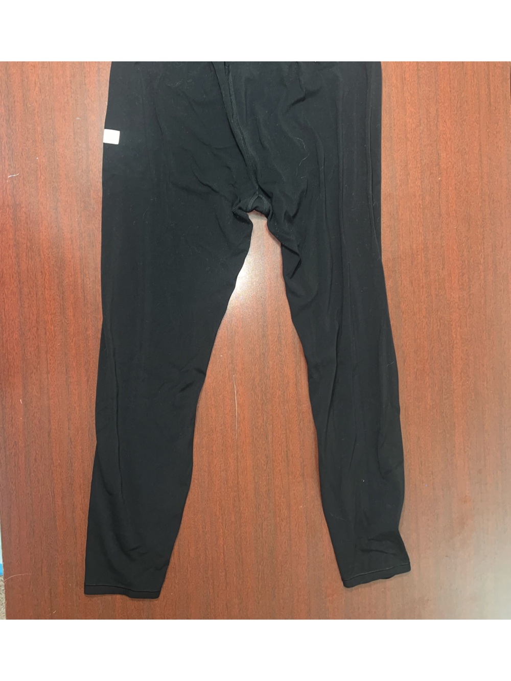 Vuori Black High-Waist Performance Leggings - Picture 3 of 5
